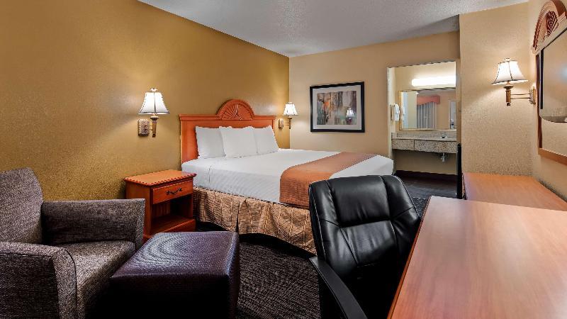 Quality Inn & Suites Dallas-Cityplace Экстерьер фото